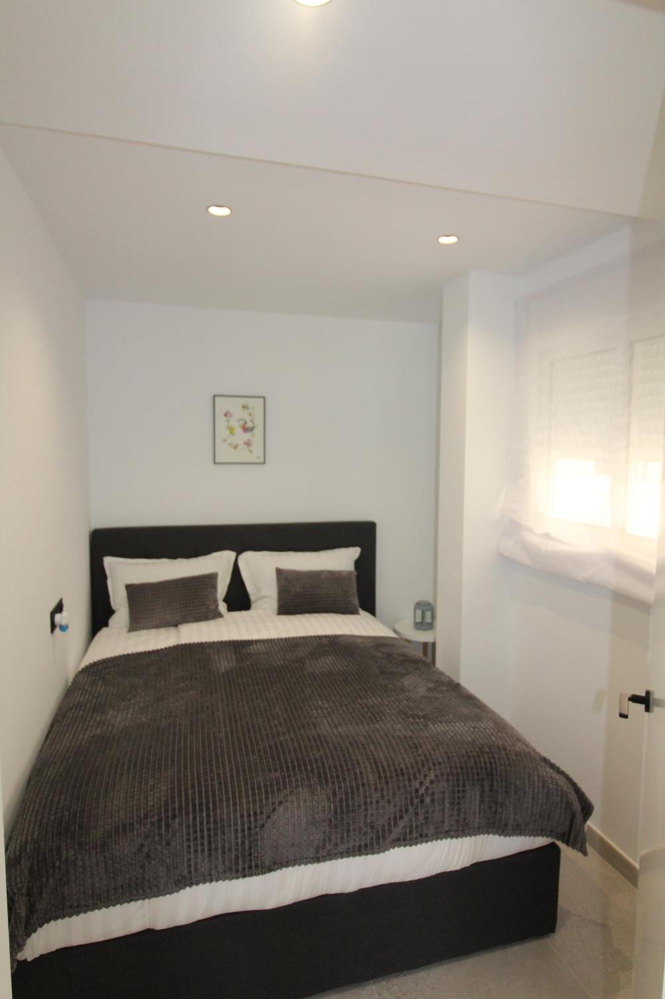 Apartment 121- Beachfront With Views, *